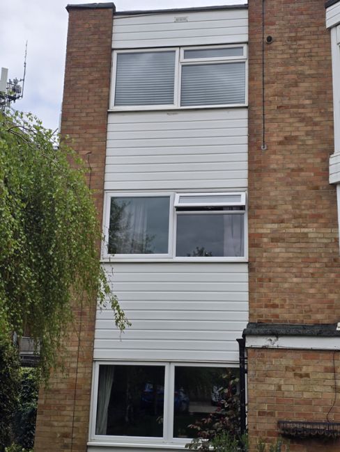 Cleaning cladding in Hertfordshire